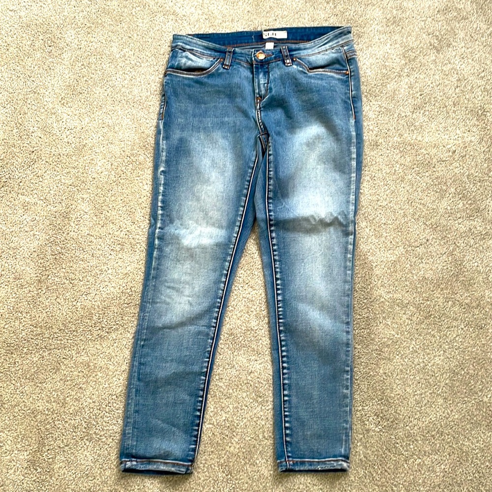 SL8 women’s jeans - size 26. Perfect condition!